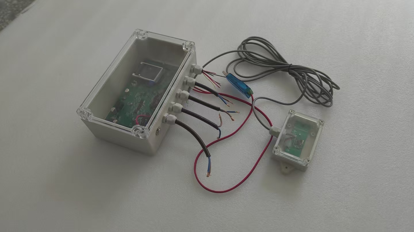 Two Axis Sun Rotating Solar Tracker Controllers Astronomical Algorithm