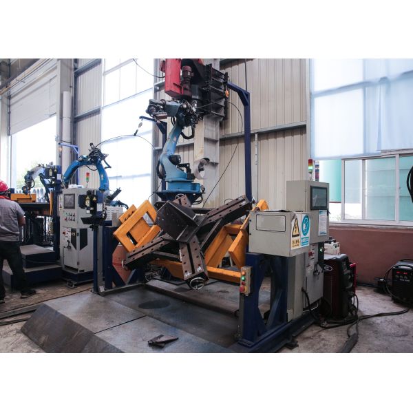 With Robotic Welding Arm Automatic Welding Robots With Automatic Seam Tracking