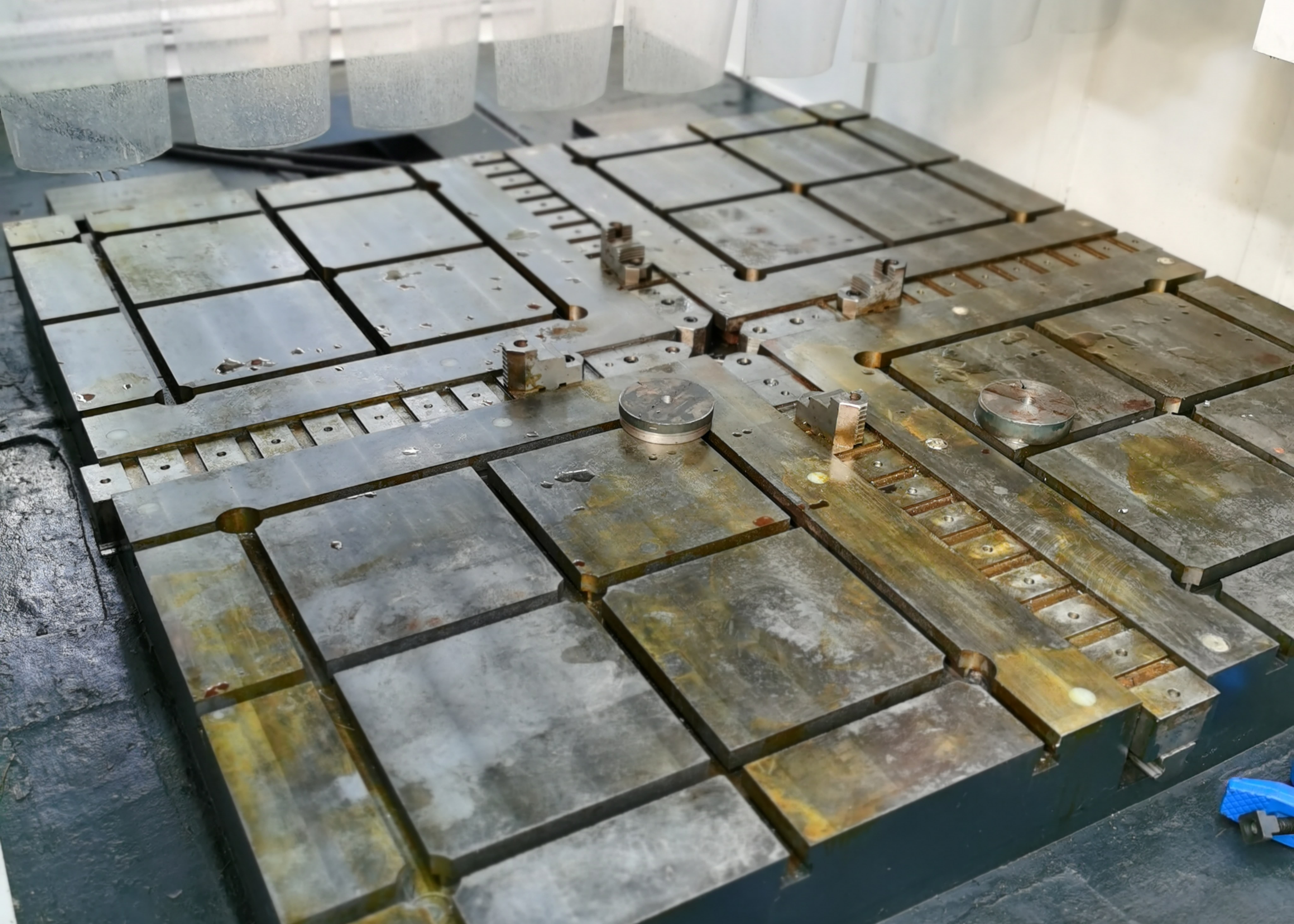 Industrial Use Gantry CNC Plate Drilling And Milling Machine With Chip Conveyor