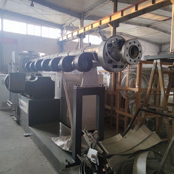 Automatic HDPE Jacket Pipe Extrusion Line with PLC Control and Dust-Free Planetary Cutting