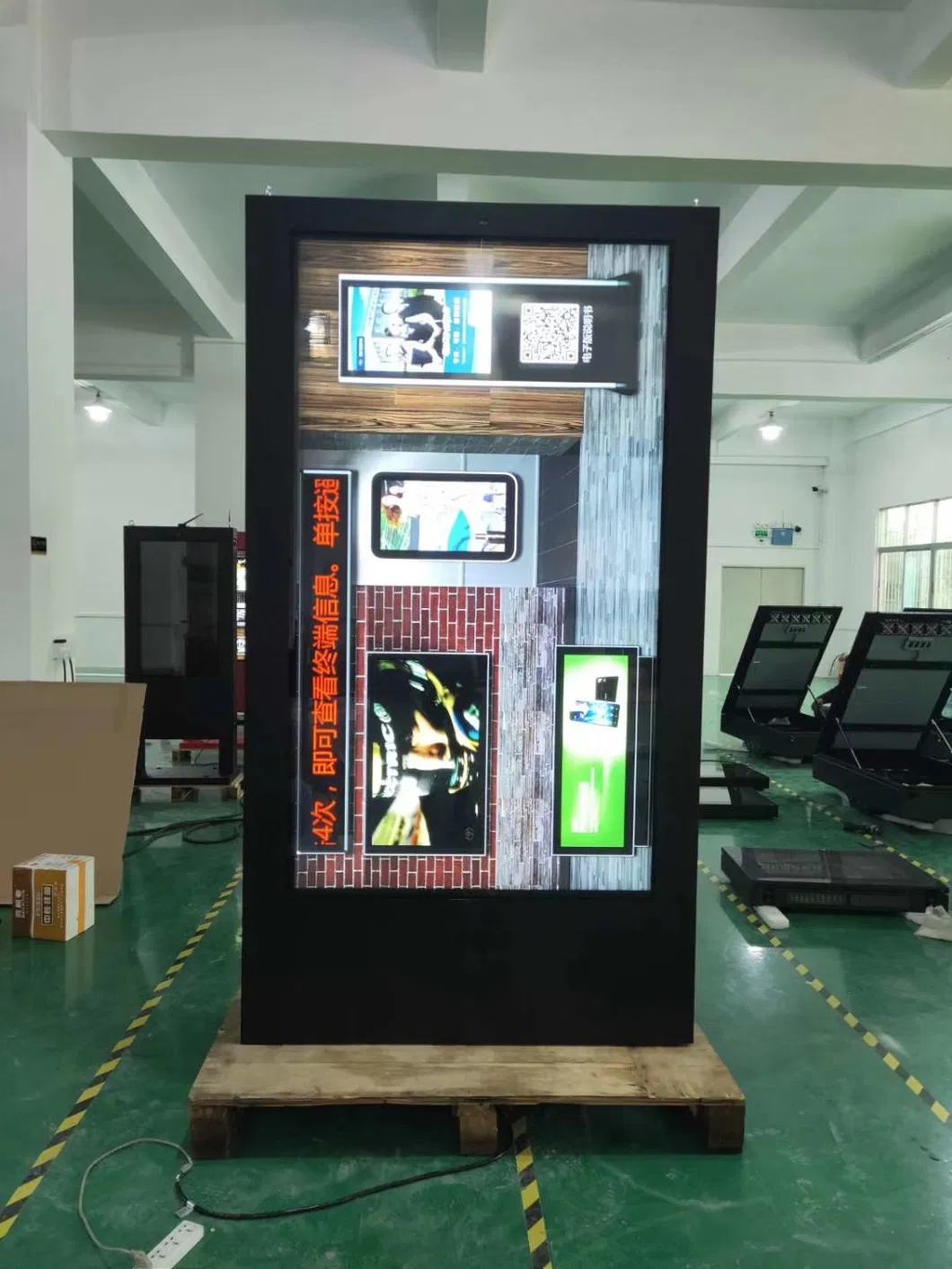 55inch Capacitive Touch Screen Kiosk 1920x1080 Resolution 400CD Brightness