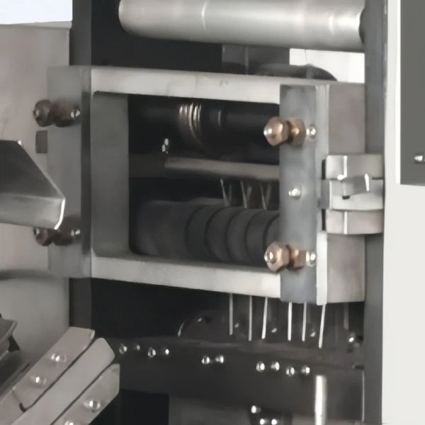Card Box 3D Packaging Machine Full Auto Wrapping Packing Machine 220V 50Hz