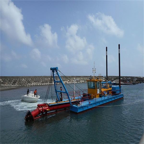 Maximum Dredging Depth 13m Diesel Engine 16 Inch River Sand Dredger with Hydraulic System
