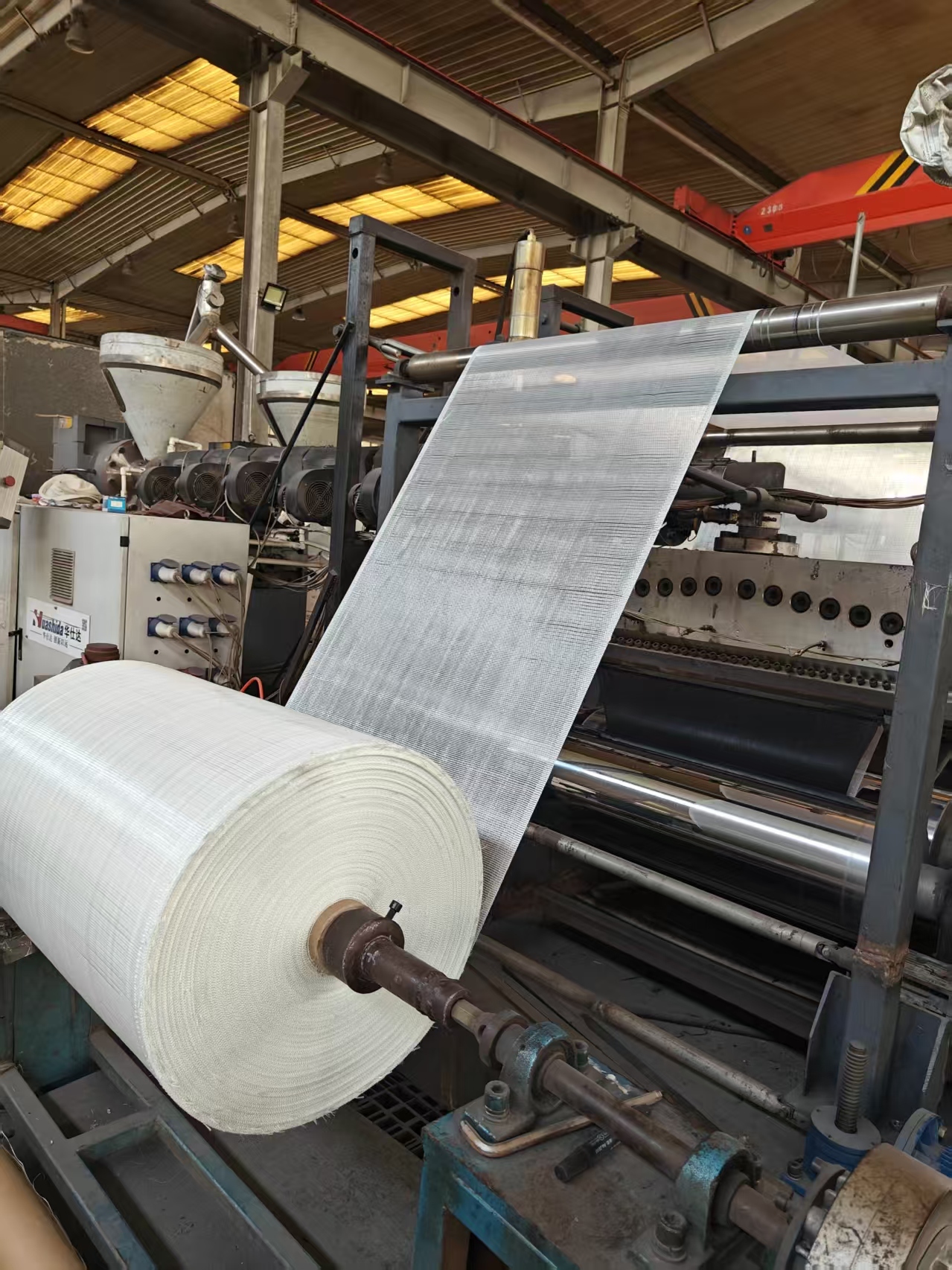 Automatic Cross-Linked HDPE Heat Shrinkable Sleeve Manufacturing Machine for Pipeline Joint Coating