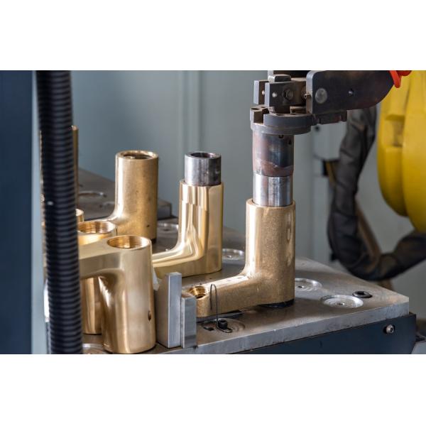 Polishing Automatic Robot Grinding Machine For Of Kitchen Faucets