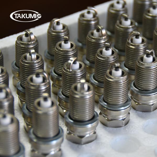 Small Engines Applicable Spark Plug Replacement for D8EA Thread Diameter M12*1.25