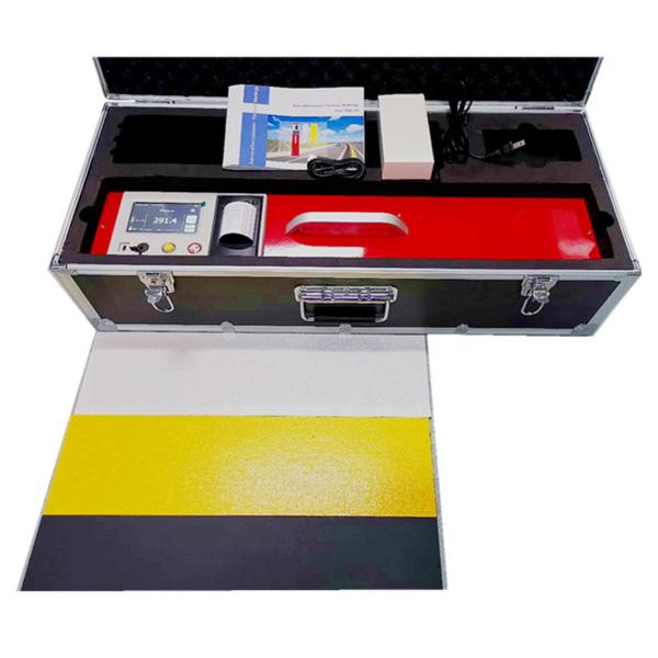Incident angle 8876 degrees portable instrument designed for retroreflection brightness coefficient measurement in material research