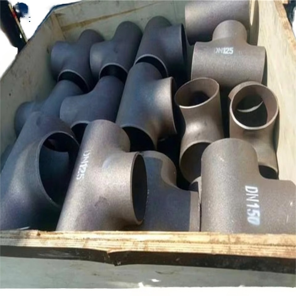 Stainless Steel Butt Weld Equal Tee with Strong Structure & Smooth Flow