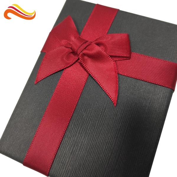 ROSH Approval Custom Printed Gift Box PP Polyester Ribbons Spot UV/ Hot Stamping
