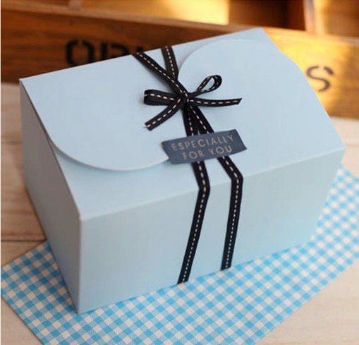 Yellow Paper Box Packaging For Cake Packaging , Foldable Cake Box With Handle