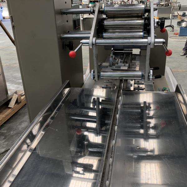 Electric Driven Type Candy Packing Machine In Plastic Bag Pouch 380V 3.7kw