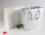 Personalized Paper Gift Bags With Handles, Varnishing Paper Packaging Bags For