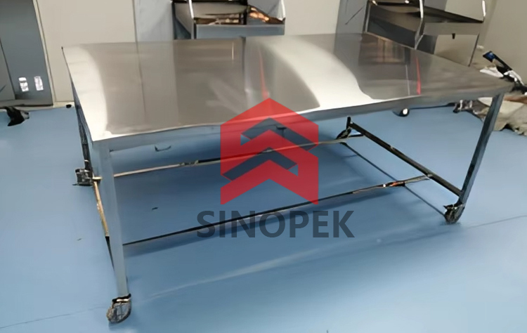 Cleaning Workbench (Clean Bench) | ISO 5 | Laboratory & Pharma Grade