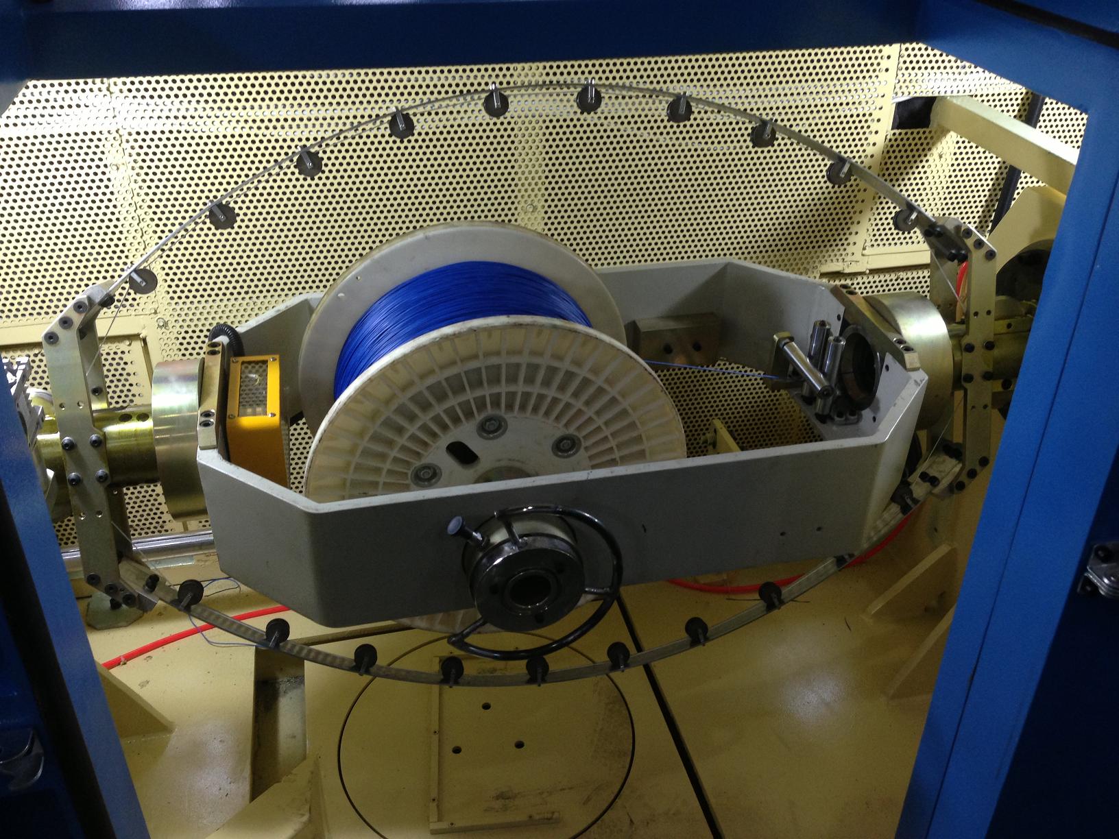 2500RPM Bare Copper Wire Twisting Machine 3.7Kw For High Frequency Data Cable