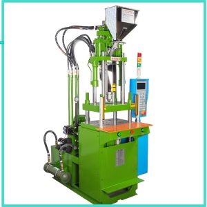 ISO9001 Vertical Injection Moulding Machine 420mm 270mm Open Daylight