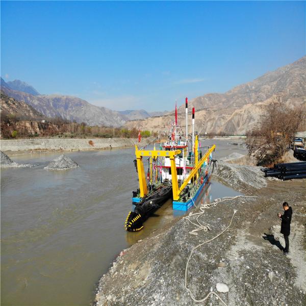 Diesel Engine Drive Cutter Head Cutter Suction Dredger for Customized Sand Extraction