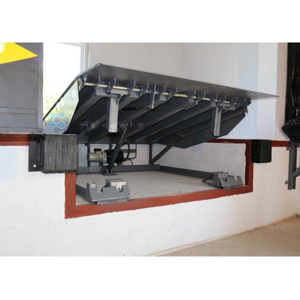 Loading / Unloading Area Hydraulic Dock Leveler 50HZ With Push Button