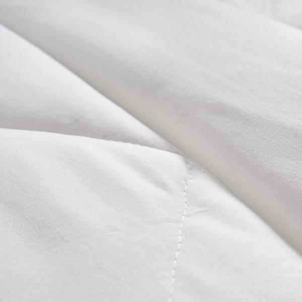 Patchwork Fabric Hotel Microfiber Quilt White Alternative Comforter Peach Skin