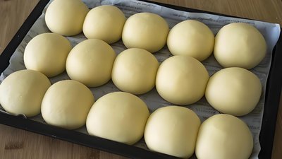 Precise Cutting Small Dough Divider 1900pcs/H 5700pcs/H Bread Divider Machine