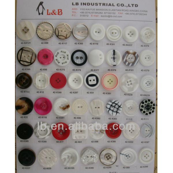 Wholesale 14L-80L Custom made solid white polyester chalk button with logo