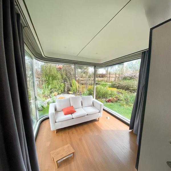 Luxury Prefabricated Capsule House a High-End Tiny Prefab House