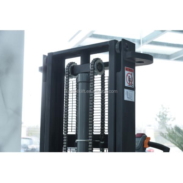 2T Forward Moving Balance Weight Stacker Full Automatic Legless Electric Forklift 1.5T