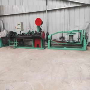 Barbed Wire Making Machines, Making Traditional Twisted Barbs/Double Twisted