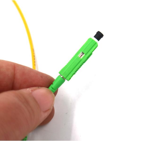 Low Insertion Loss 0.2dB Fiber Optic Patch Cord with 50dB Return Loss for High-Speed Data Communications