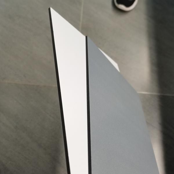 PVDF coating,certified as KYNAR 500,is made of 2-3 times coating and baking,has good properties of anti-acid.Anti-alkali