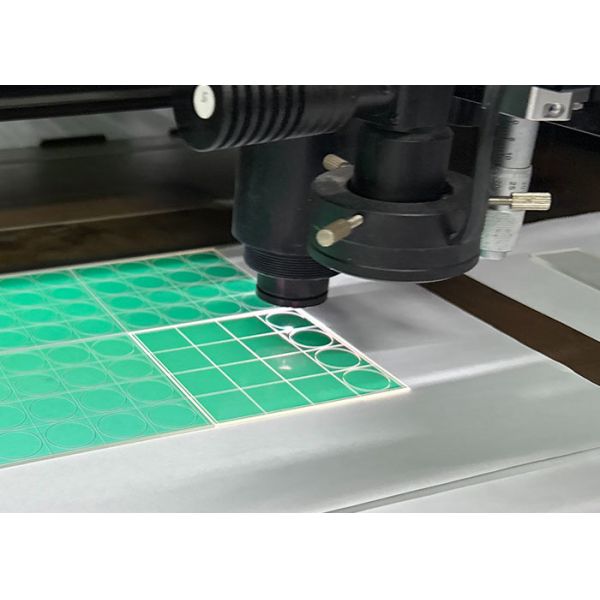 Laser Glass Cutting Machine suitable for cutting decorative glass elements with intricate designs and high dimensional accuracy To Accuracy±0.01mm