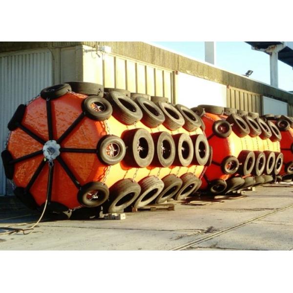 Marine Floating Foam Filled Fender For Boat Anti Leakage Aging Resistance ISO 9001