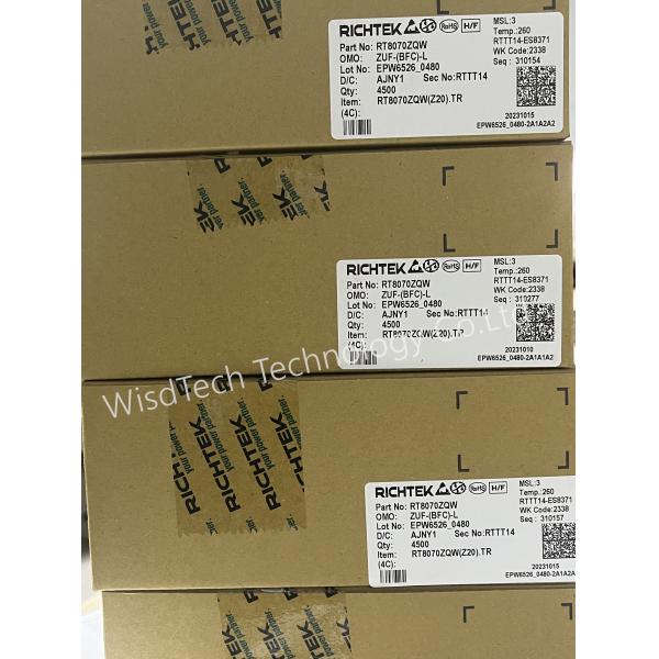 RT8070ZQW Switching Voltage Regulator IC 4A 2MHz Synchronous Step-Down Converter