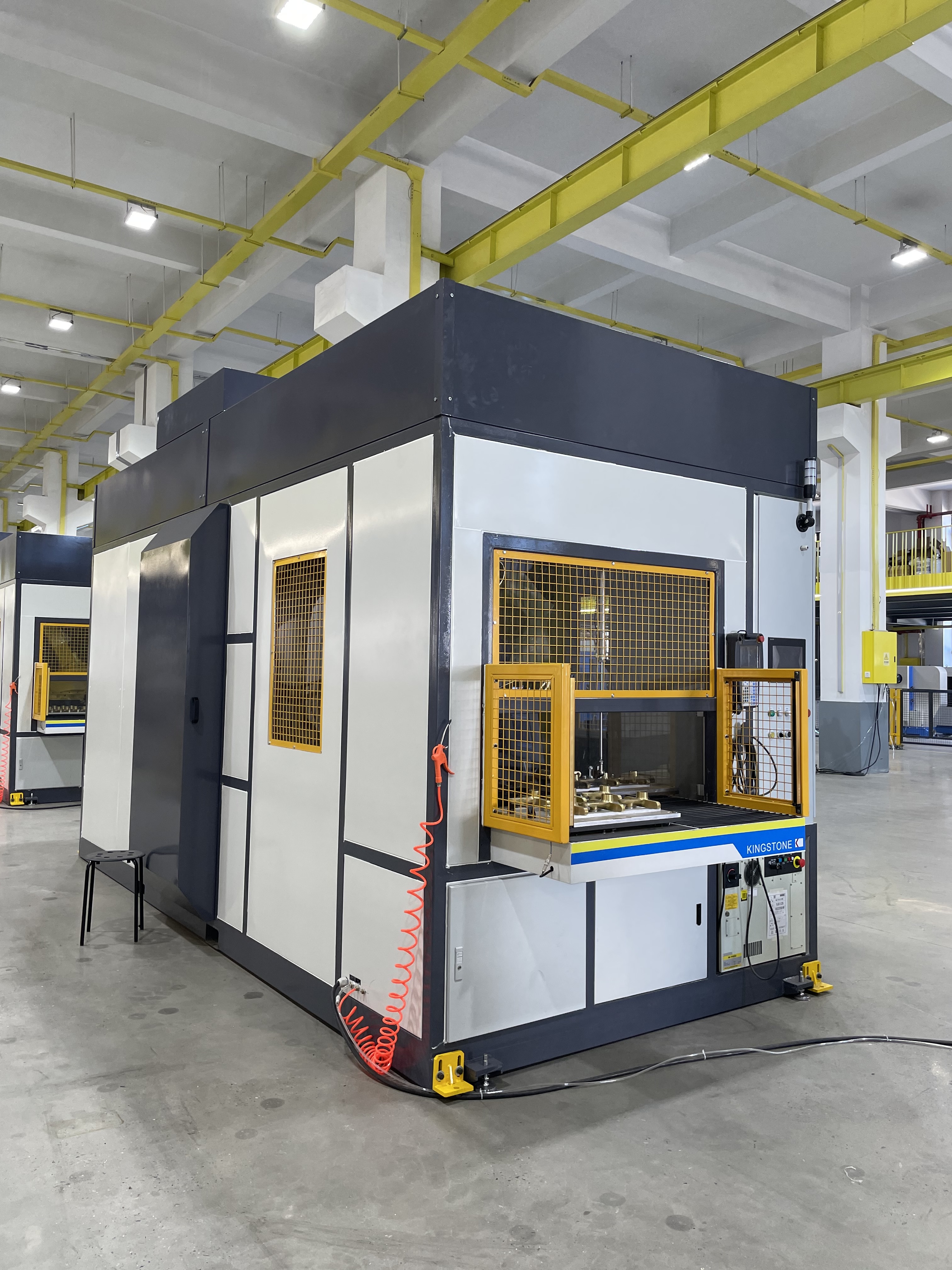 Automatic Deburring Buffing Cell with Dust Collector for Stainless Steel