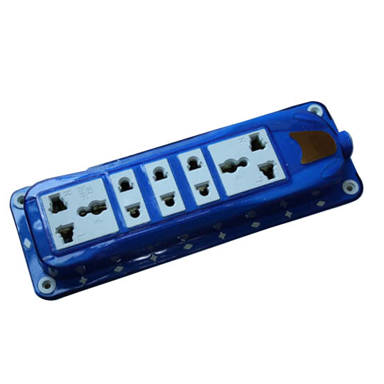 Africa Middle East Extension Socket