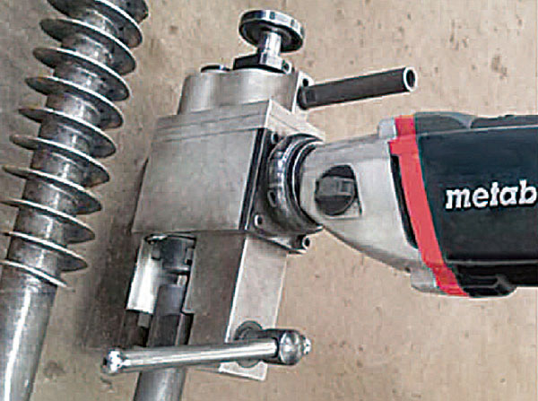 Large C-Automatic Feed Electric Pipe Beveling Machine / Pneumatic Pipe Beveler