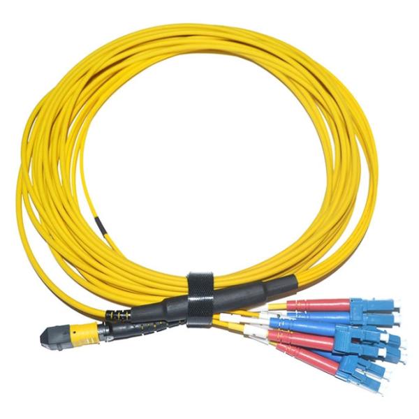 MPO To LC Breakout Cable 8 Core 12 Core Or 24 Core