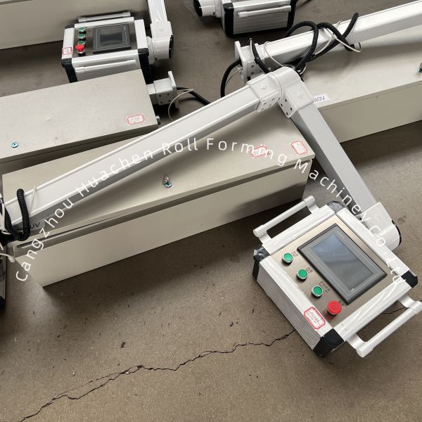 Touch screen control cabinet for roll forming machine