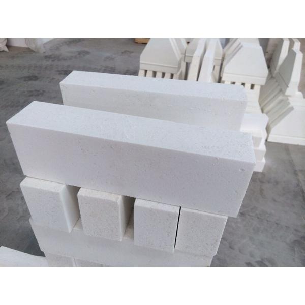 Ultra Purity Sintered Corundum Refractory Fire Bricks For Electronics And Petrochemical Furnaces