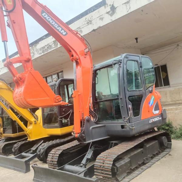 Highly Efficient Second Hand DX60 Excavator For All Your Heavy Duties