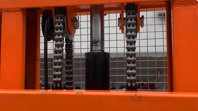 Stable Semi Electric Order Picker with 200kg Loading Capacity and 2.7m-4.5m Load Height for Safe Elevated Work