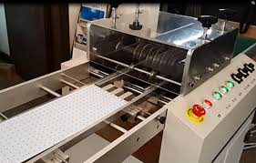 PCB Depanelizer Cutting 9 Boards At The Same Time