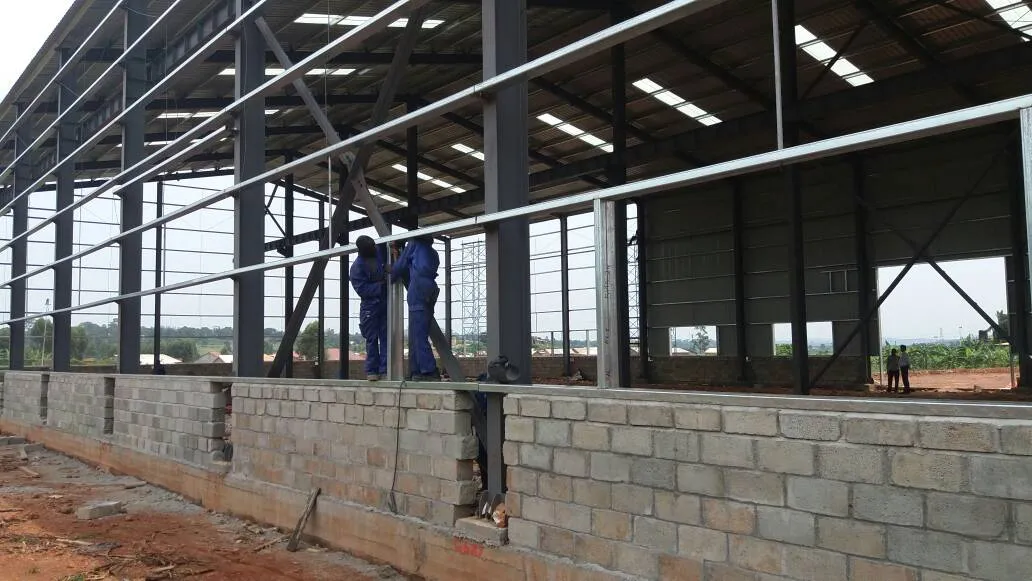 Environmental Friendly Prefabricated Light Structural Steel Structure Construction for Sale