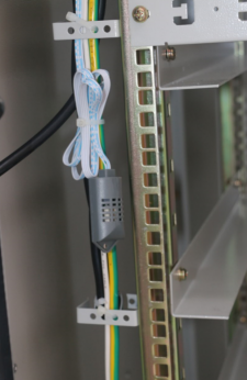 Three Point Lock Integrated 19 Inch Rack Enclosures Temperature Control Equipment
