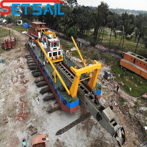 Siemens PLC System Dredge Machine Sand Pumping Cutter Suction Dredger for Hydrocyclone