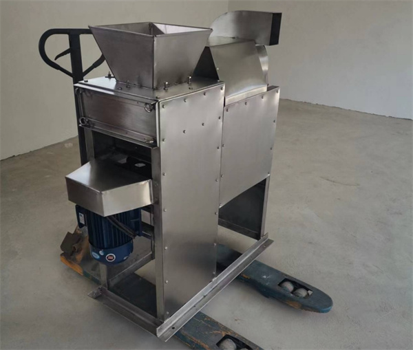 black bean peeling machine, soybean peeling machine, pea peeling machine