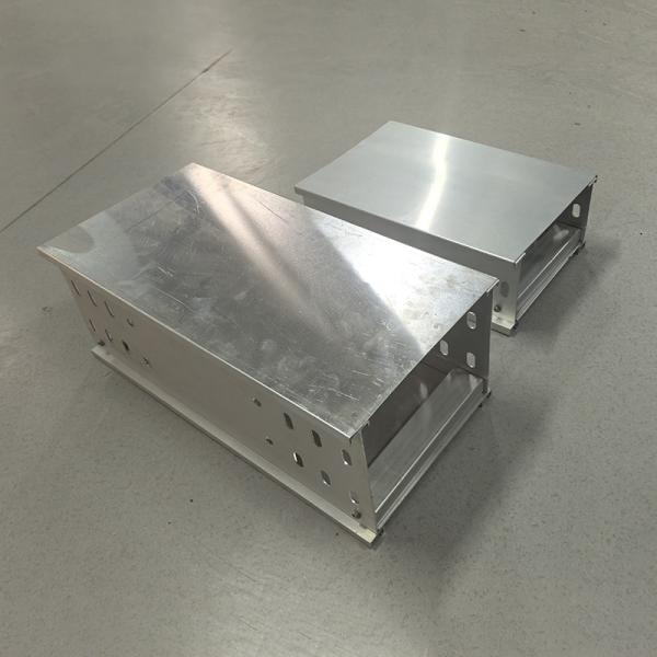 150mm Electromagnetic Suspended Cable Tray For Data Center Weatherproof