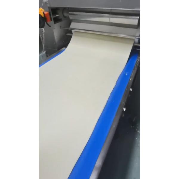 SUS304 Fully Automatic Pizza Making Machine Pizza Crust Bread Forming Equipment