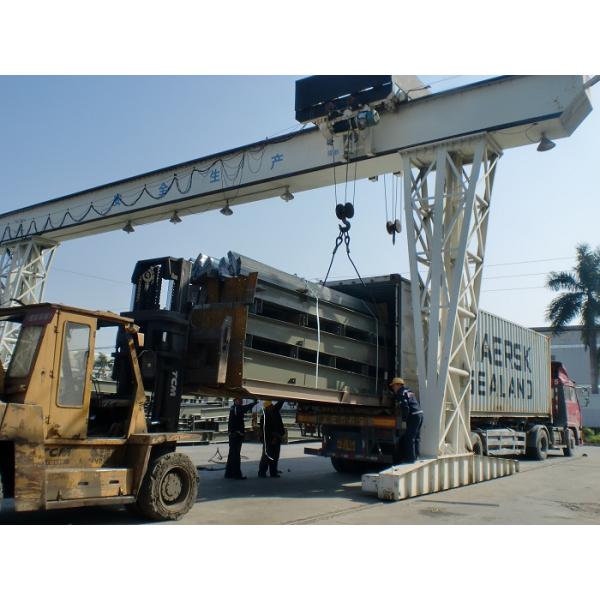 Wide Span Workshop Prefab Steel Structures With AWS And BS EN ISO Certificate