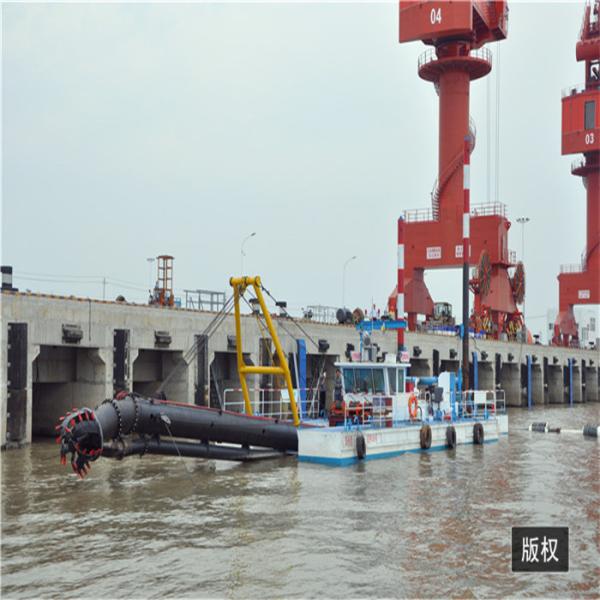 14 Inch 2m Gold Dredging Equipment River Dredging Machine Length 39m