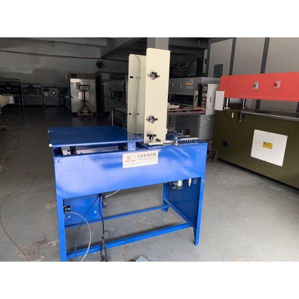 Single-Phase Flip Flop Slipper Making Machine 60Hz Easy Operation Time Saving